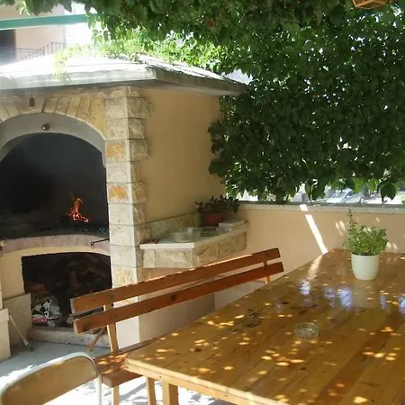 Apartamento Cosey Studio For 2 Free Private Parking Makarska