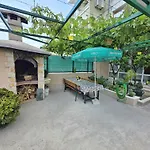 Cosey For 2 Free Private Parking