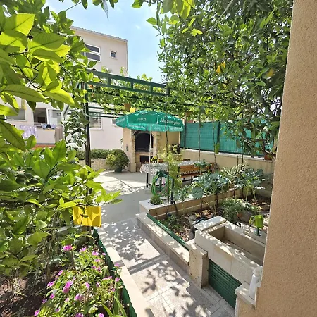 Cosey For 2 Free Private Parking Appartamento