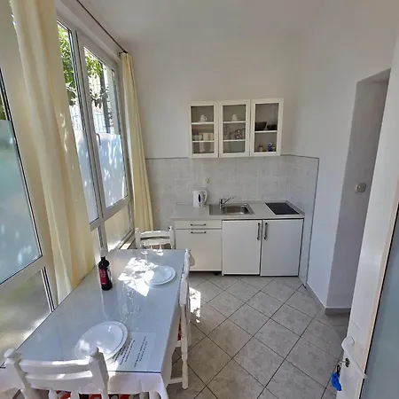 Appartamento Cosey For 2 Free Private Parking *