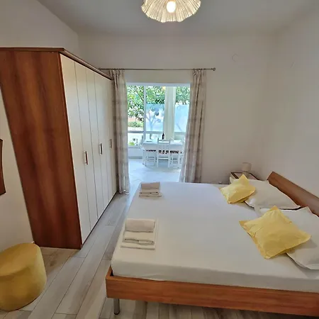 Apartman Cosey For 2 Free Private Parking Makarska